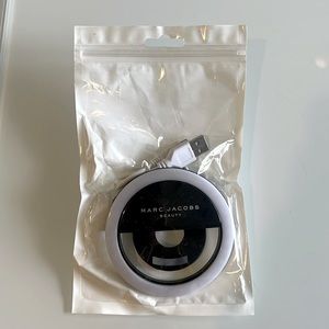 Marc Jacob's phone ring LED light